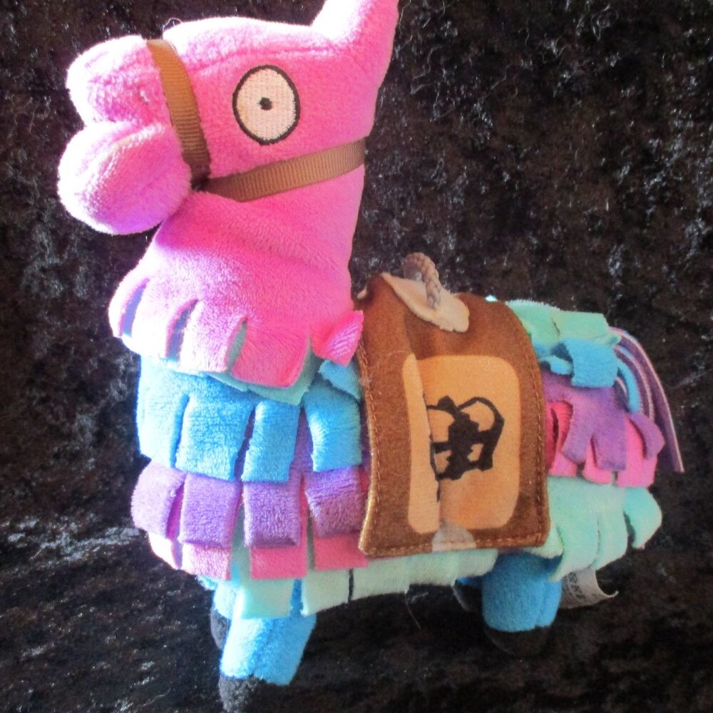2018 Fortnite Loot Llama Epic Games Pinata 8" Stuffed Plush Animal Pink Blue